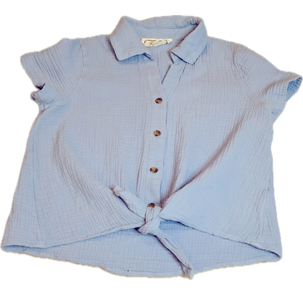 Hippie Rose Textured Buttoned Crop Shirt with Ties .